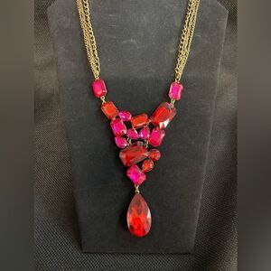 Faux Stone Daisy Bib Statement Necklace - Siam Red - adjustable clasp